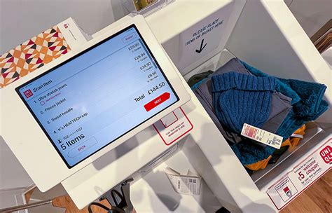 uniqlo rfid checkout